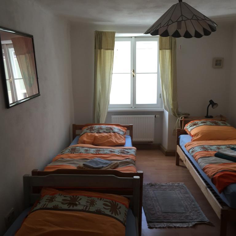Gasthof Zur Goldenen Sonne Passau Bagian luar foto